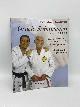 1931229457 Gracie, Helio, Gracie Submission Essentials Grandmaster and Master Secrets of Finishing a Fight