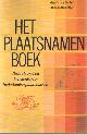 9026943210 Berkel, Gerald van & Kees Samplonius, Het plaatsnamenboek. De herkomst en betekenis van Nederlandse plaatsnamen.