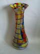  (Blumenvase), Große Glasvase mit buntem Farbverlauf und blauumlaufender Linie, (im Murano-Stil)