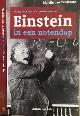 9789035134294 Calmthout, Martijn, Einstein in een notendop.