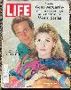  Newman, Paul and Joanne Woodward (On Cover), Life Magazine October 18, 1968
