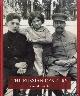  Moynahan, Brian, Russian Century. A Photojournalistic History of Russia in the Twentieth Century