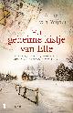 9789022597545 Aline van Wijnen 241010, Het geheime kistje van Elle. Om haar oorlogsverleden te vergeten veranderde ze haar naam. Maar niets blijft voor eeuwig verborgen.