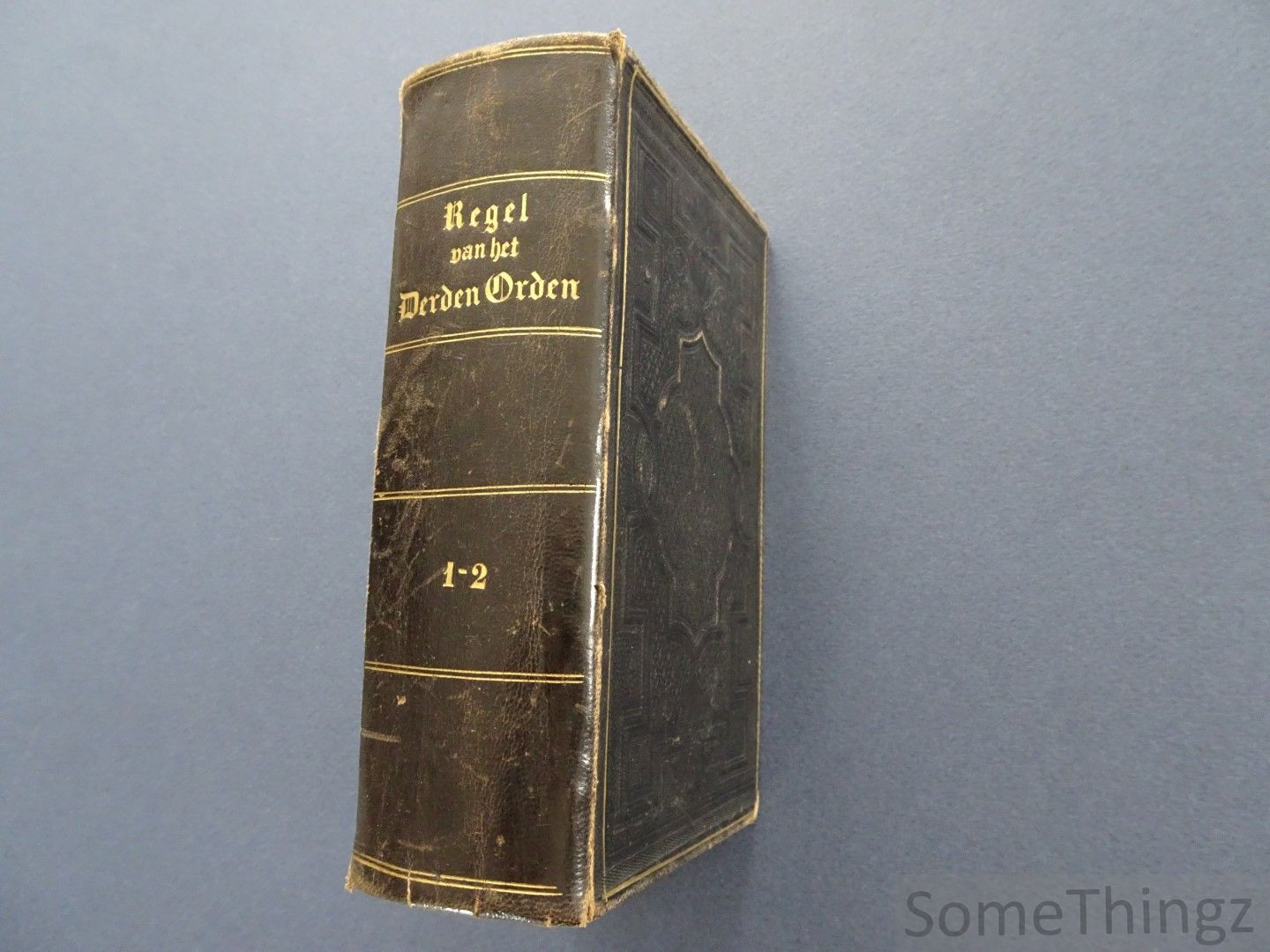 F. Franciscus Peri. - Regel van het Derden Orden genaemd van Penitentie , ingesteld door den seraphienschen vader Franciscus, bevestigd door den paus Nicolaus IV. Verdeeld in dry deelen